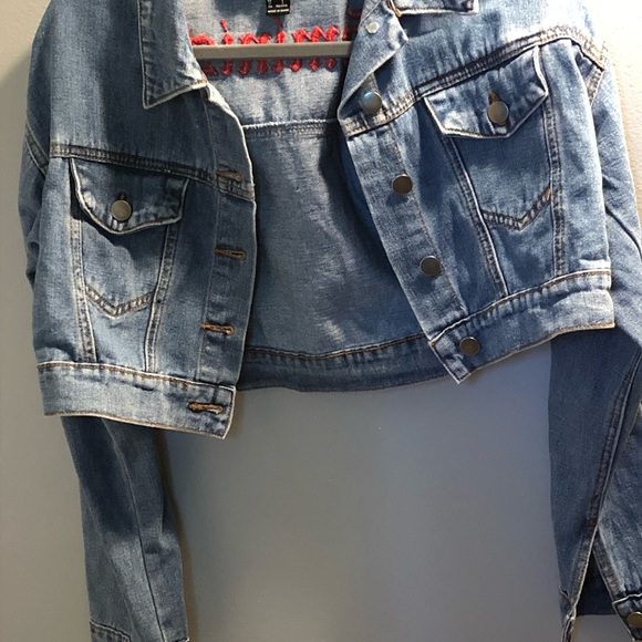 Jeans jacket - Picture 2 of 5